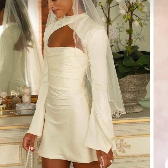 House of CB Dresses & Skirts - COPY - COPY - COPY - House of CB Toira Dress Satin Corset Mini Dress Whi…